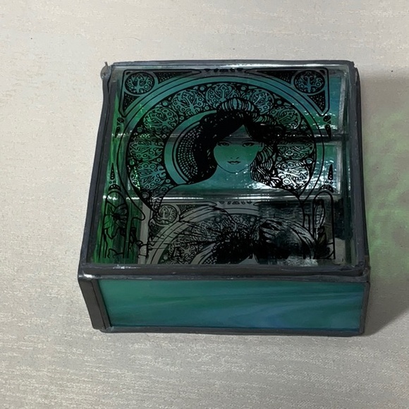 Vintage Art Noveau Stainglass Mirrored Box-Handcrafted - Picture 3 of 11